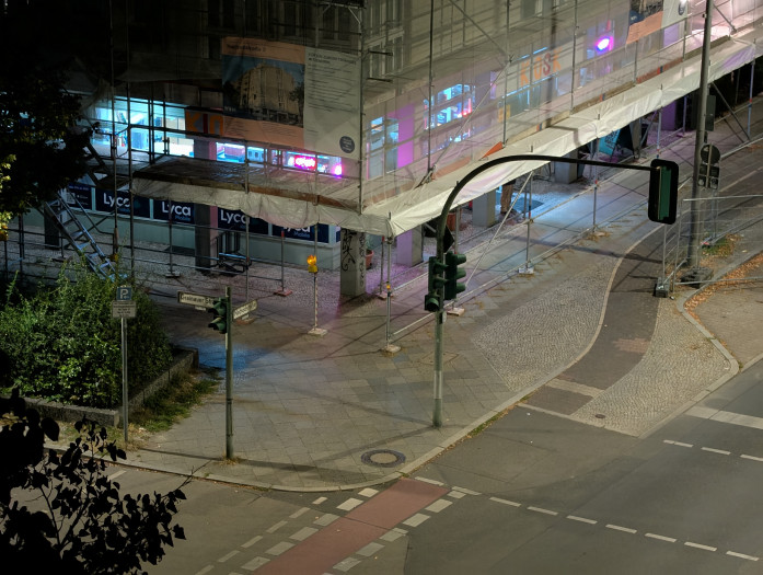 ... hier das Pixel 10 Pro XL. (Bild: Tobias Költzsch/Golem)